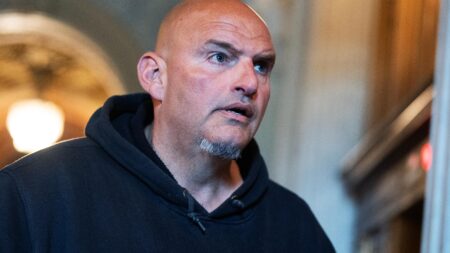 Fetterman Turns to GOP Donors For Campaign Cash