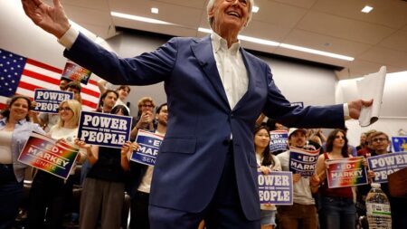 80-Year-Old Sen. Ed Markey Holds Off Younger Challenger in Democratic Primary