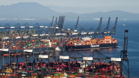 U.S. and China to Cut Tariffs on $60 Billion of Goods
