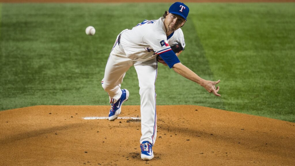 Everything comes together in one big game for Jacob deGrom and the Texas Rangers offense