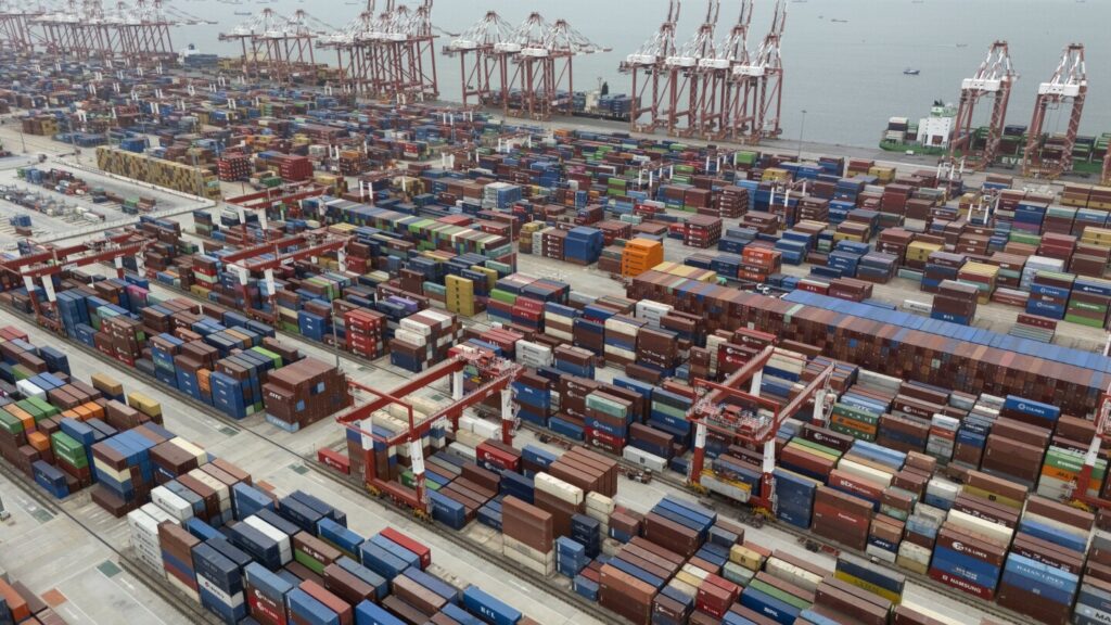 Trump’s tariffs loom over the economy as shipments from China fall