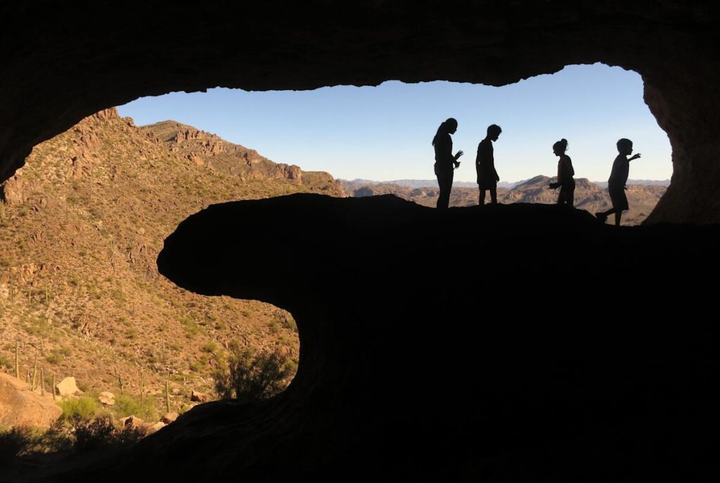 Deputies identify 33-year-old man who died after hiking the Superstition Mountains
