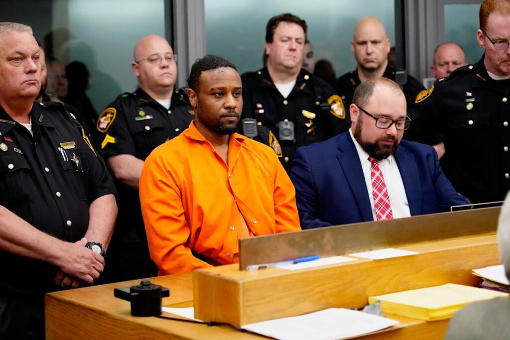 Driver accused of fatally hitting deputy arraigned on aggravated murder charge