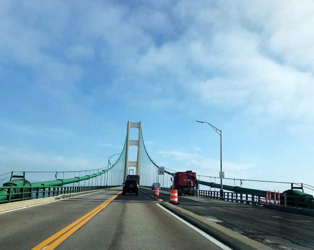 Weather delays completion of Mackinac Bridge construction