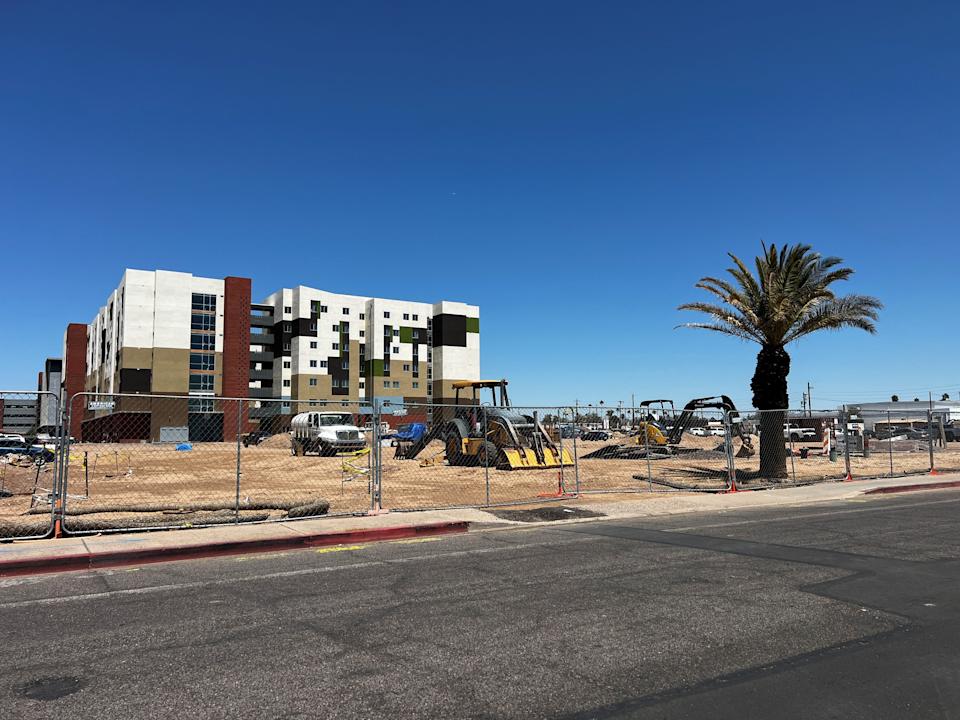 Grand Canyon University is building a 7-story apartment complex near campus on Colter Street, just west of 27th Avenue in Phoenix. The site formerly housed the Periwinkle Mobile Home Park.