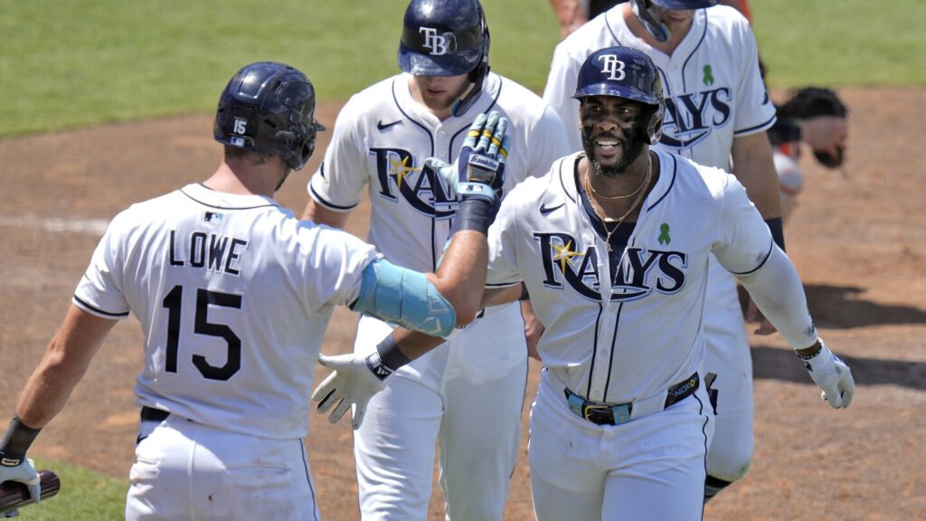 Rays hit 4 home runs to beat Astros 8-4