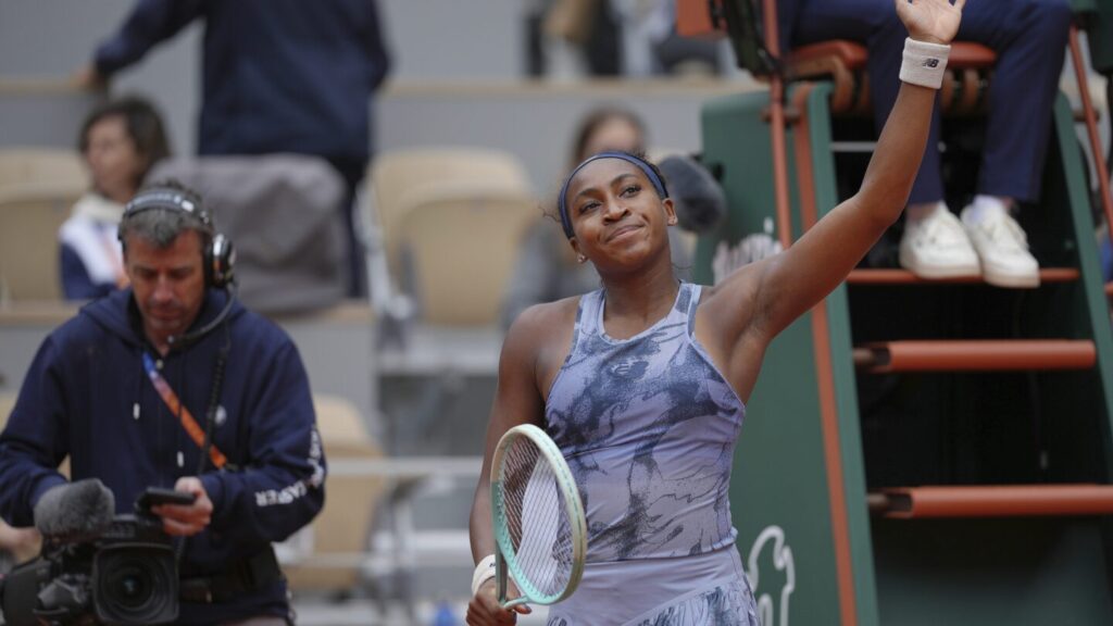 Coco Gauff jokes about forgotten rackets after opening win at French Open
