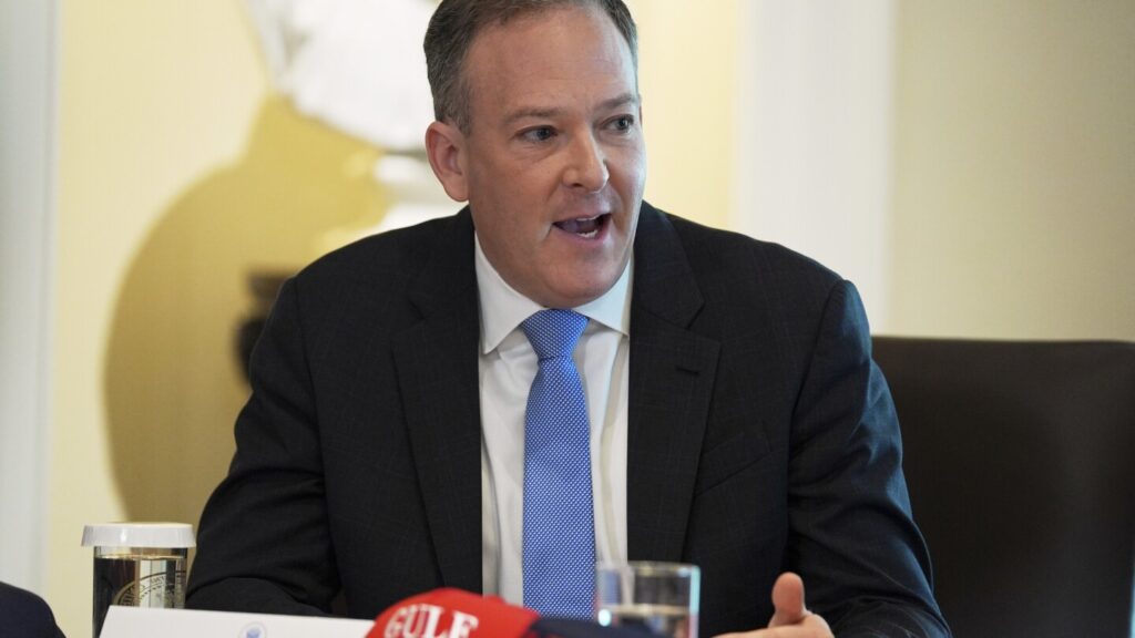 EPA announces broad reorganization that includes shuffle of scientific research