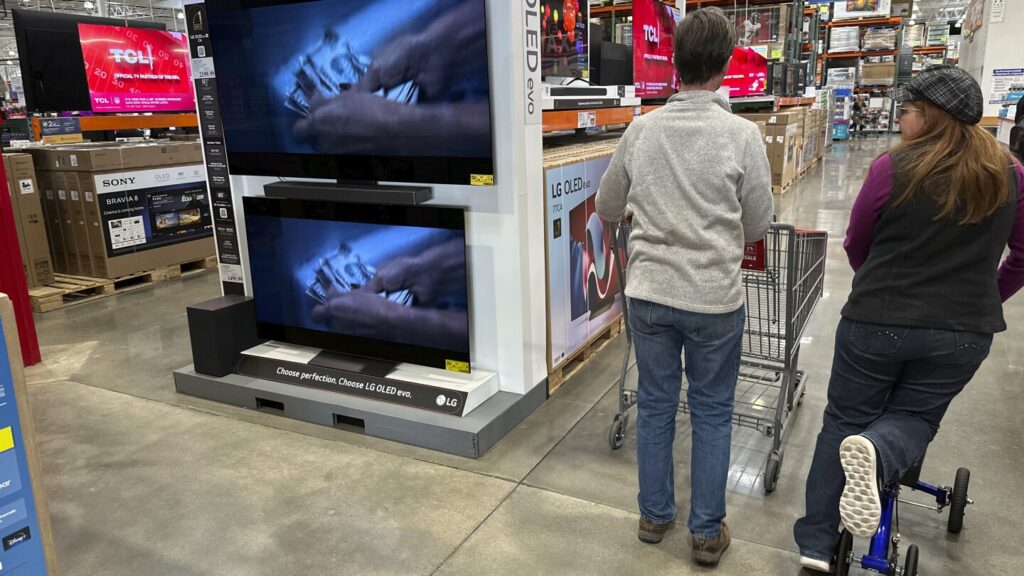 US consumer confidence rebounds after five straight months of declines amid tariff anxiety