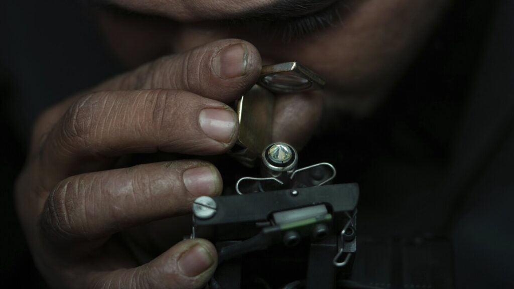 AP PHOTOS: Decades-old diamond industry in India’s Surat faces an uncertain future