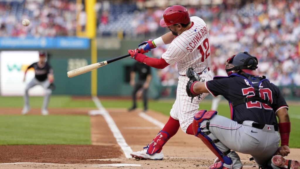 Schwarber’s 3-run homer paces Phillies to 4th straight win, 7-2 over Nationals