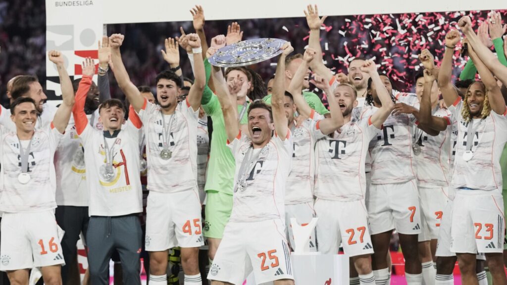Bayern Munich celebrates Bundesliga title with last home win for Thomas Müller