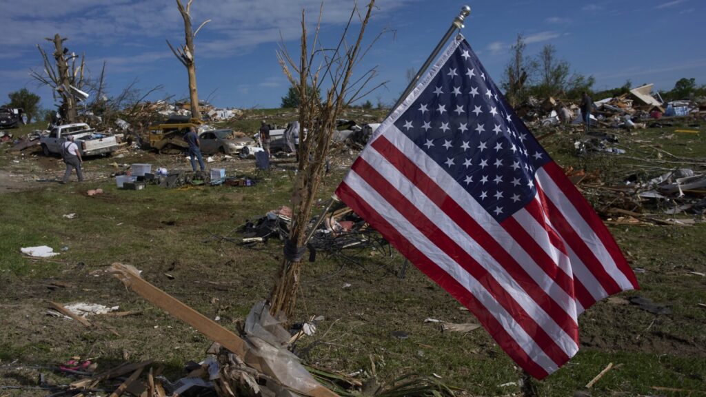 Residents dig out from tornado damage after storms kill 28 in Kentucky, Missouri and Virginia