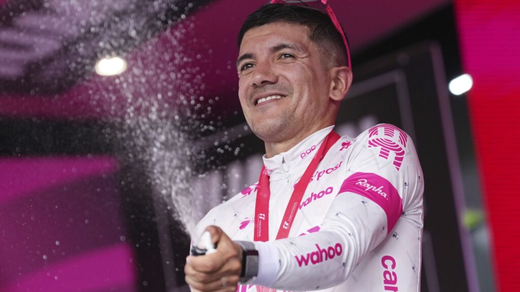 Carapaz triumphs in Giro d’Italia stage 11 as Del Toro extends overall lead