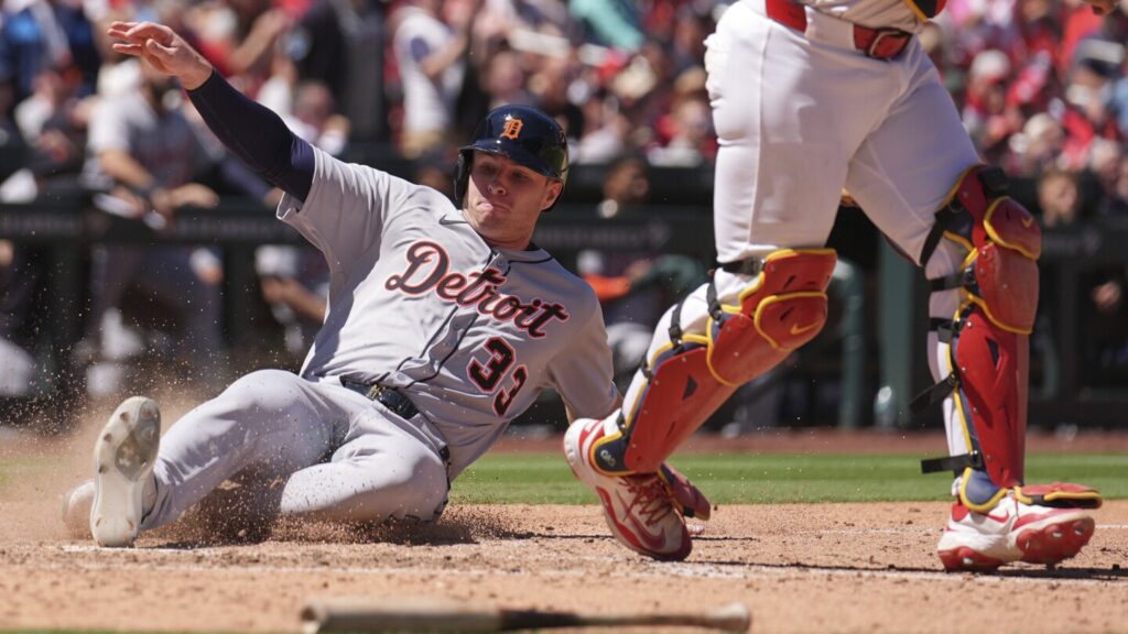 Tigers stay on a roll with a 5-1 win over the Cardinals