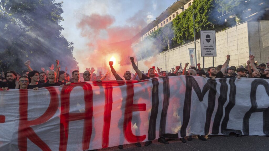 AC Milan supporters organize protests after disappointing season