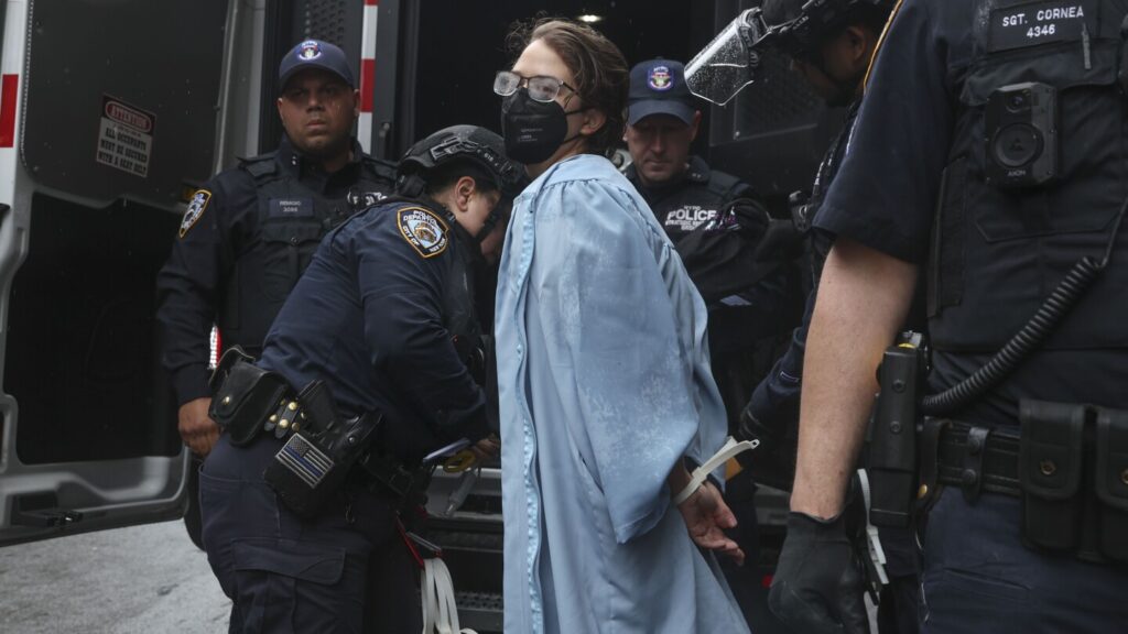 AP PHOTOS: Columbia University president notes Mahmoud Khalil’s absence at graduation