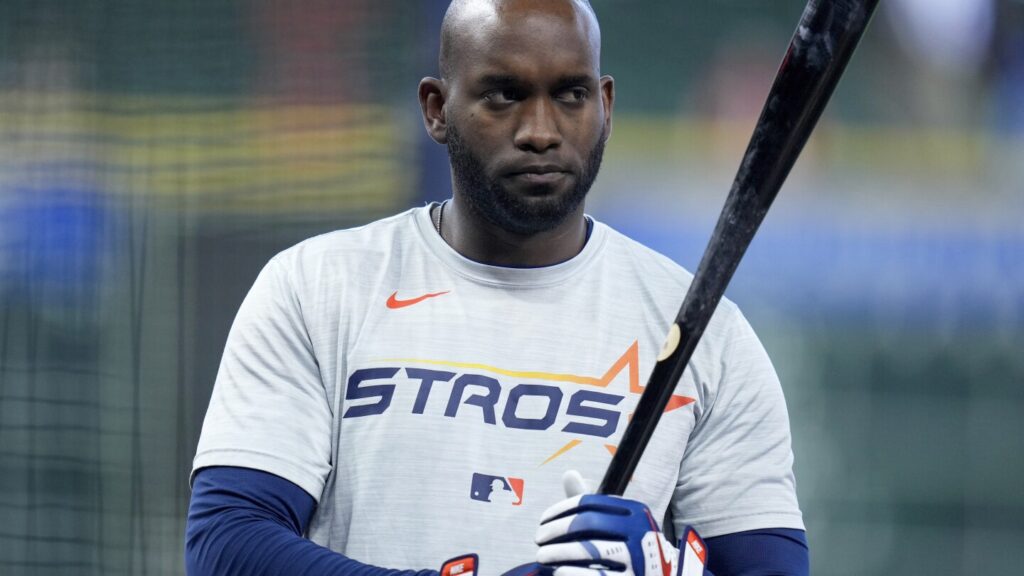 Astros’ Yordan Alvarez ‘really close’ to returning after hand injury