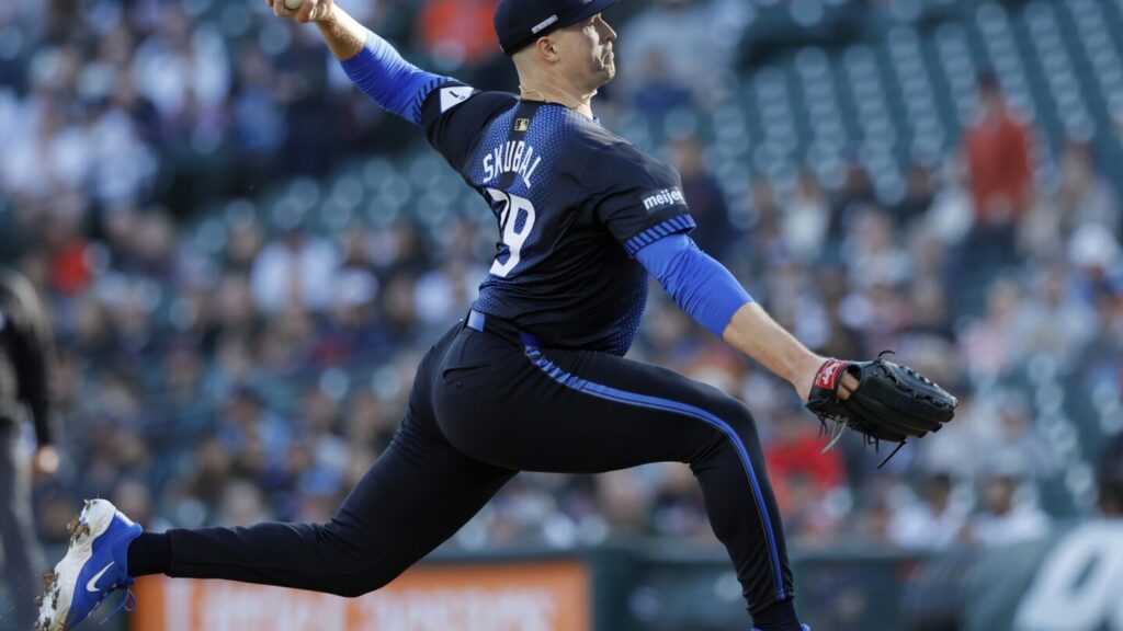 Skubal dominates with season-high 12 strikeouts as streaking Tigers edge Rangers, 2-1