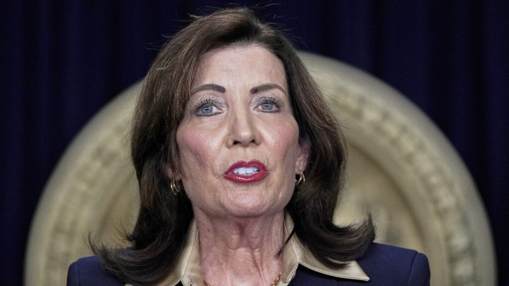 New York moves toward creating a new charge for those who wear masks during crimes