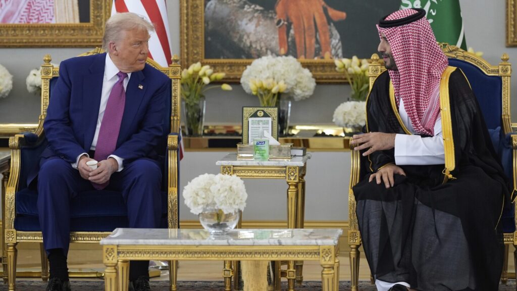 Trump will open his Mideast trip by visiting the Saudi crown prince