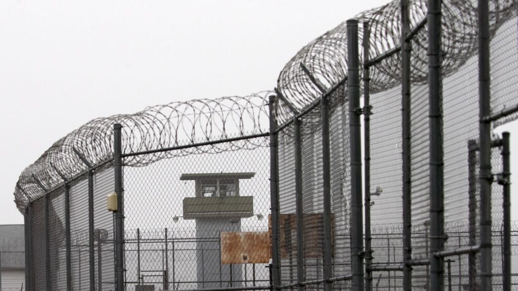 New York set to lower hiring age of prison guards to 18 amid correction officer shortage