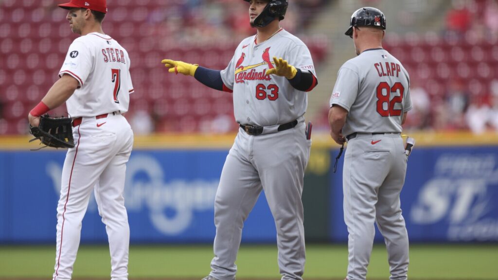 Jose Trevino’s 2-run homer sparks Reds to 9-1 victory over Cardinals