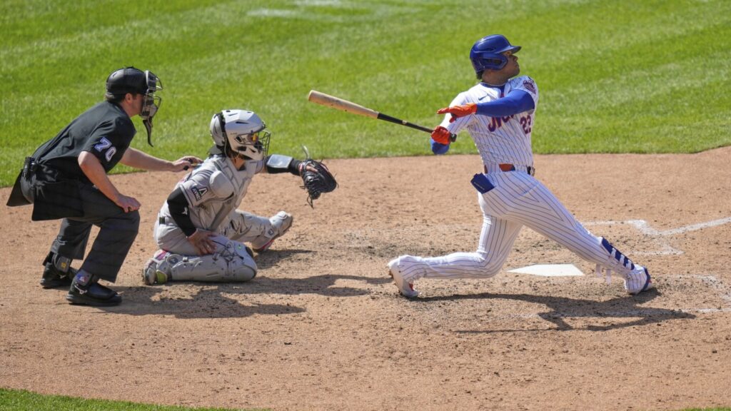 Juan Soto hits his first homers at Citi Field with the Mets, but D-Backs win 4-2