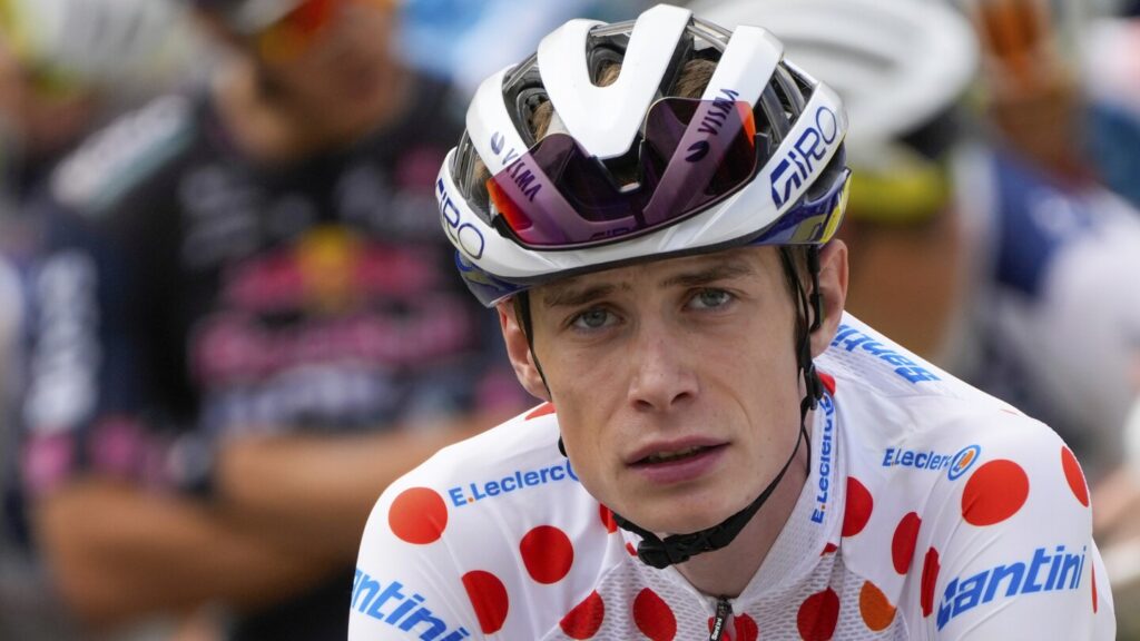 2-time Tour de France champ Vingegaard questions concussion protocol after Paris-Nice crash