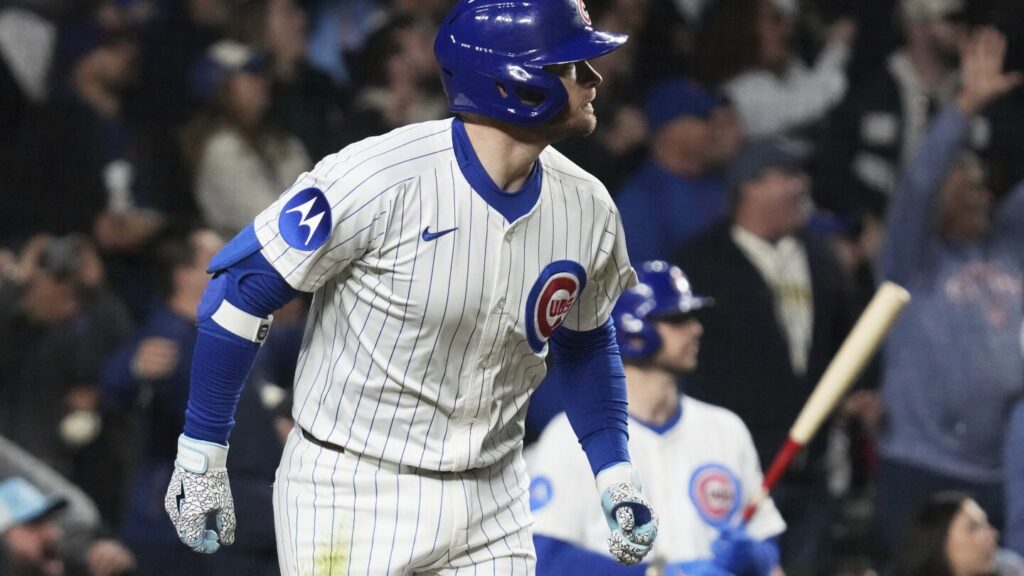 Cubs outfielder Happ out of lineup vs. Mets for second straight game because of oblique discomfort