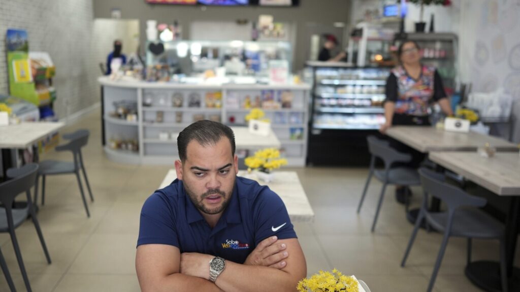 US business owners are confused about Venezuelan employees with temporary status
