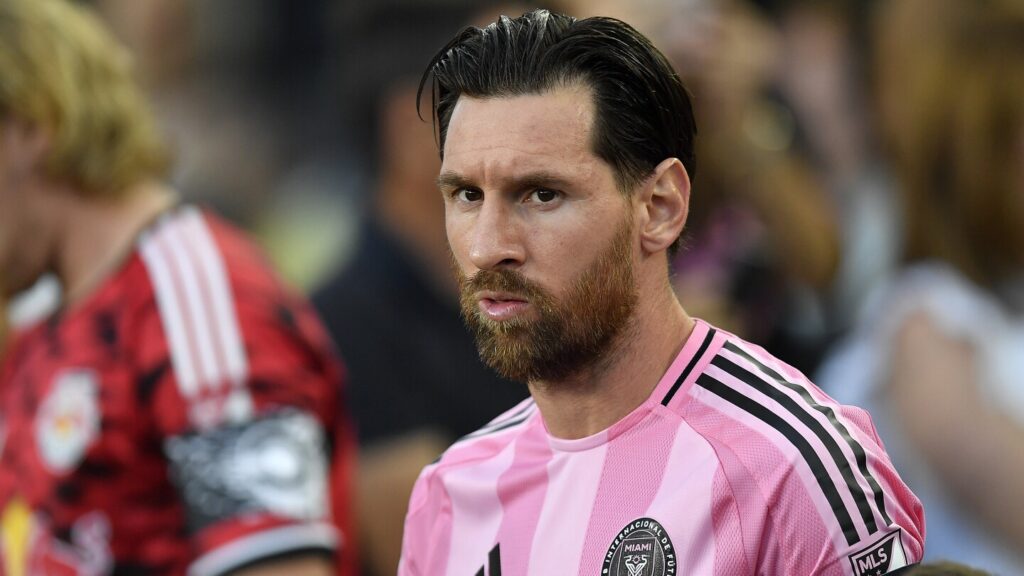 Picault, Suárez, Messi score goals to help Inter Miami beat Red Bulls 4-1