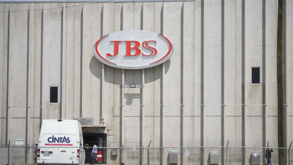 AP Exclusive: US meatpacking workers win back pensions in new union contract with JBS