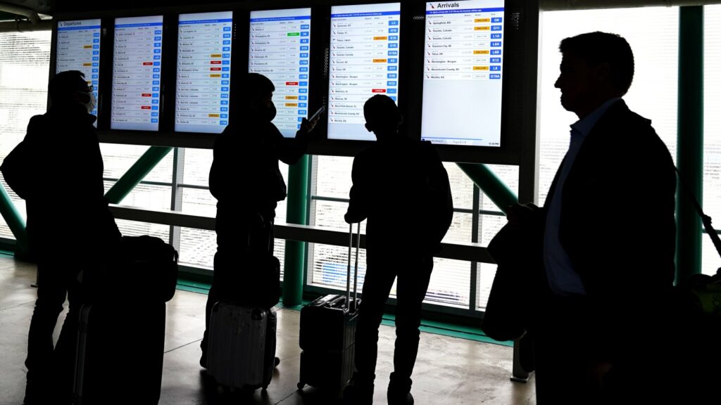 Expedia cites lower demand for US travel for weaker-than-expected revenue