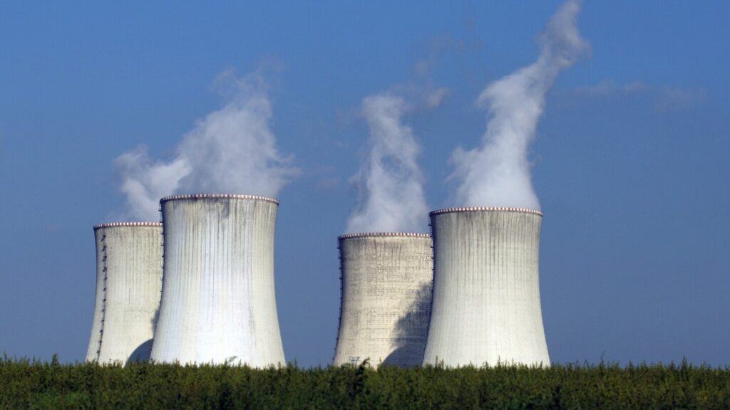 A Czech court blocks the signing of a deal with South Korea’s KHNP to build 2 nuclear reactors