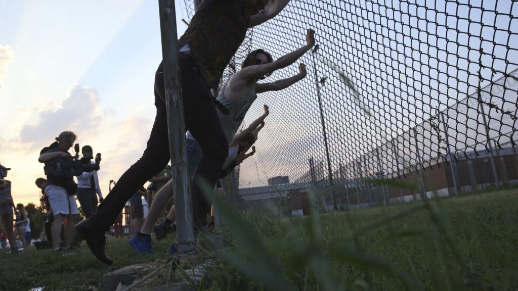 St. Louis agrees to pay M to settle lawsuit alleging inhumane conditions at now-closed jail