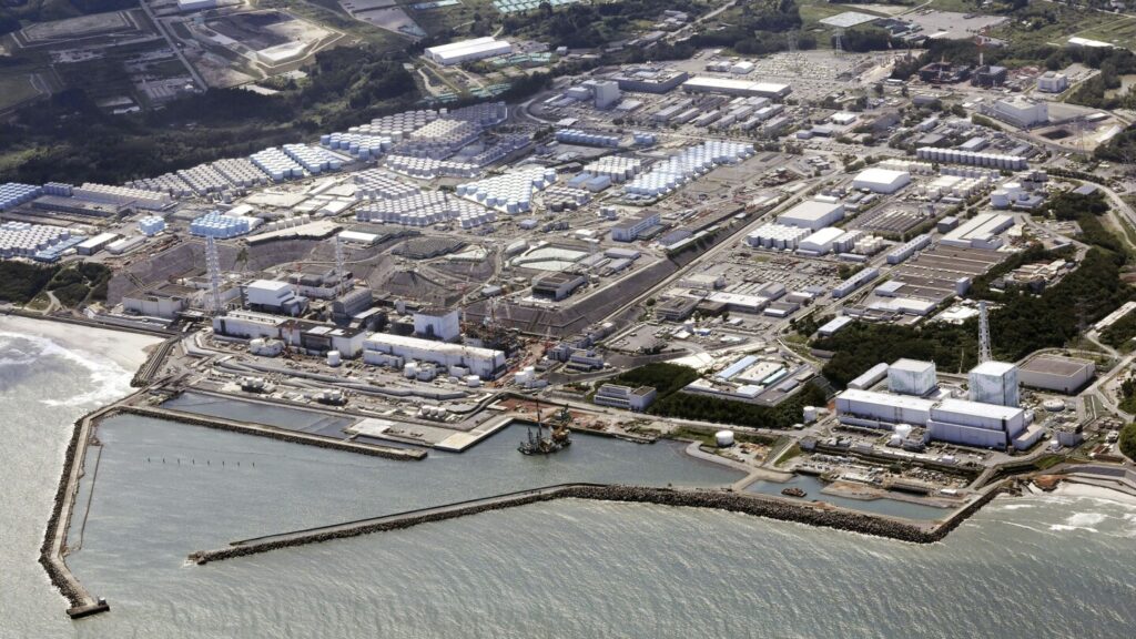 Japan says China will lift ban on Japanese seafood imports