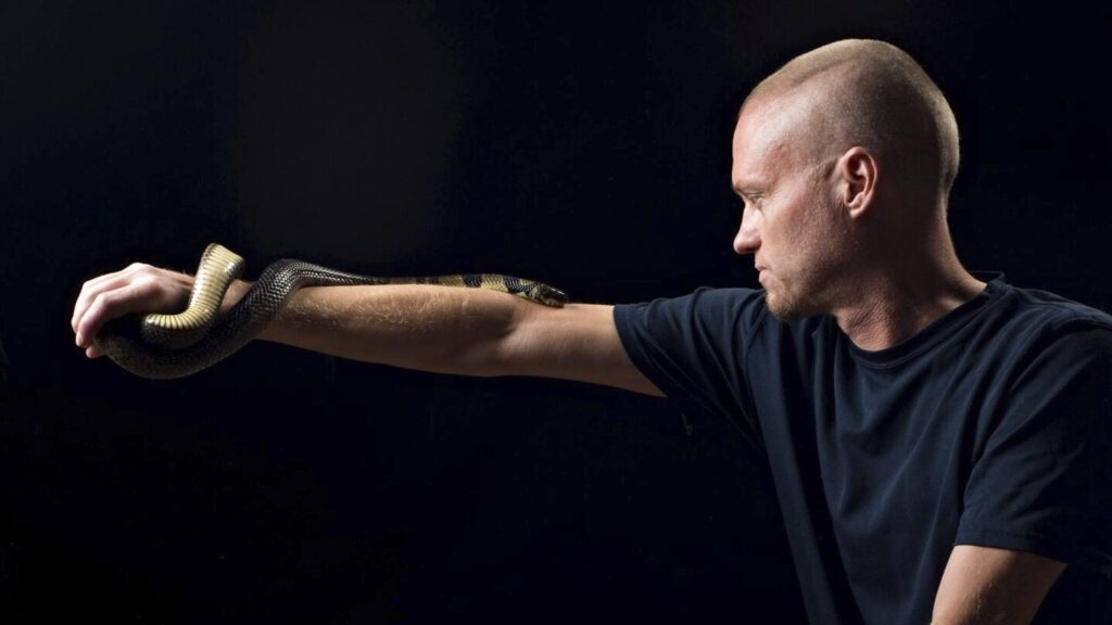 Snakes have bitten this man hundreds of times. His blood could help make a better treatment