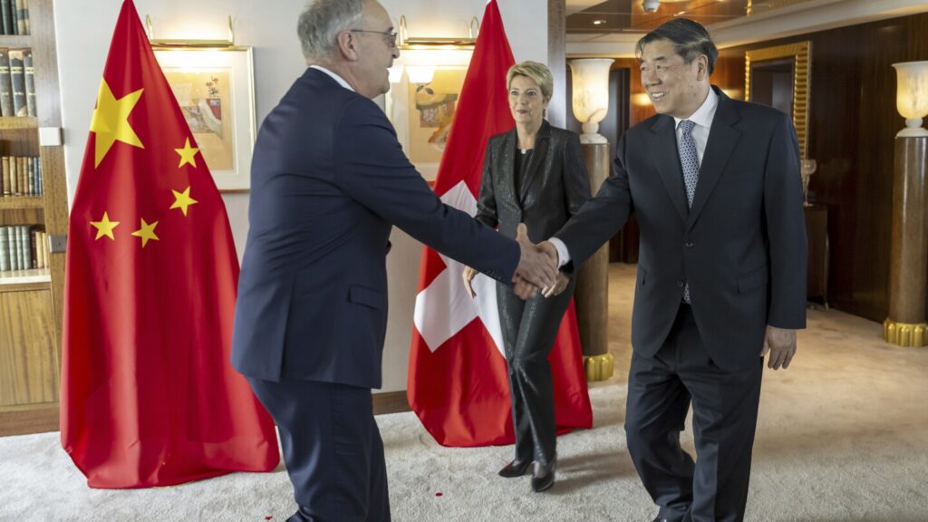 Tariff talks begin between US and Chinese officials in Geneva