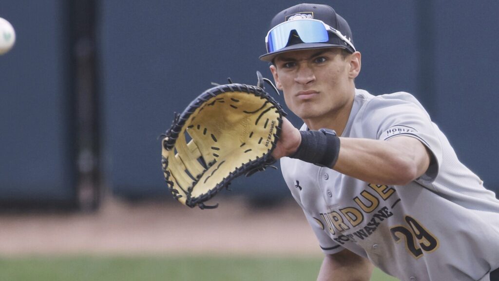 Purdue Fort Wayne dropping baseball and softball amid university budget cuts and revenue sharing