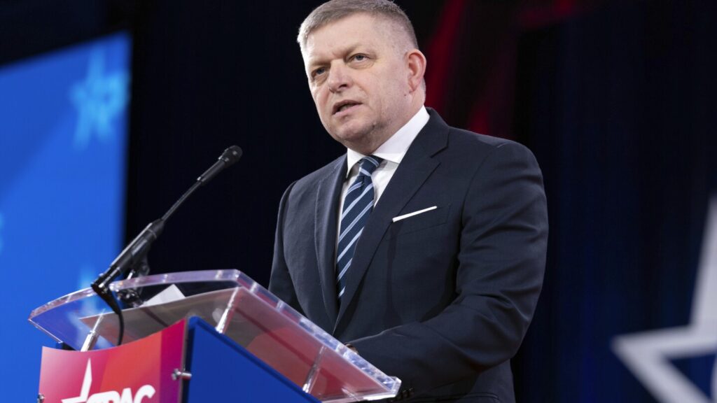 Slovakia’s leader rejects an EU plan to halt Russian natural gas imports by the end of 2027