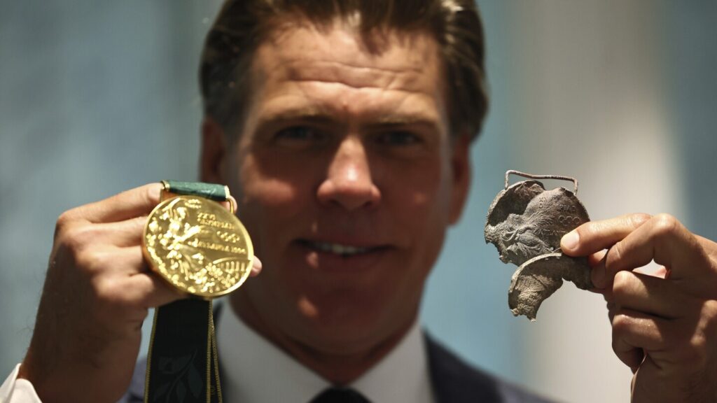 Olympic swim great Gary Hall Jr awarded 10 medals to replace those destroyed in LA fires