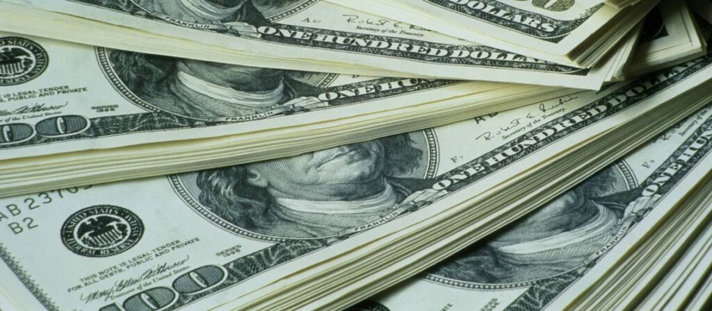Excited lottery player can’t keep big win to himself as he runs errands in WA