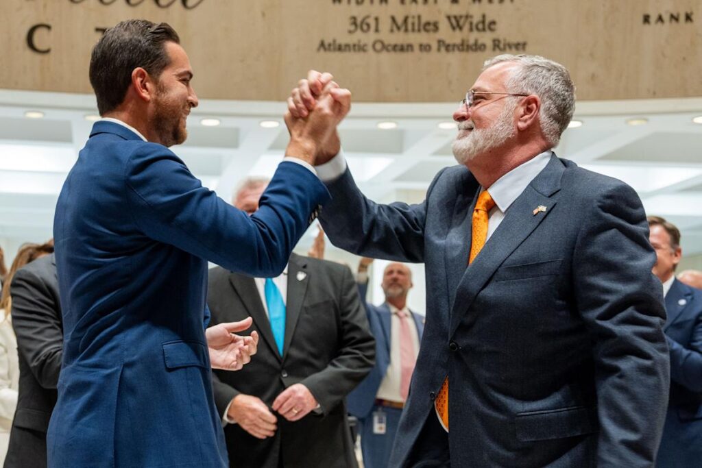 Florida lawmakers pass 5B budget, ending weeks-long standoff