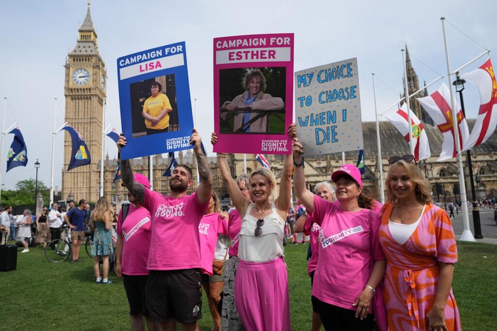 U.K. lawmakers back legalizing assisted dying for terminally ill adults