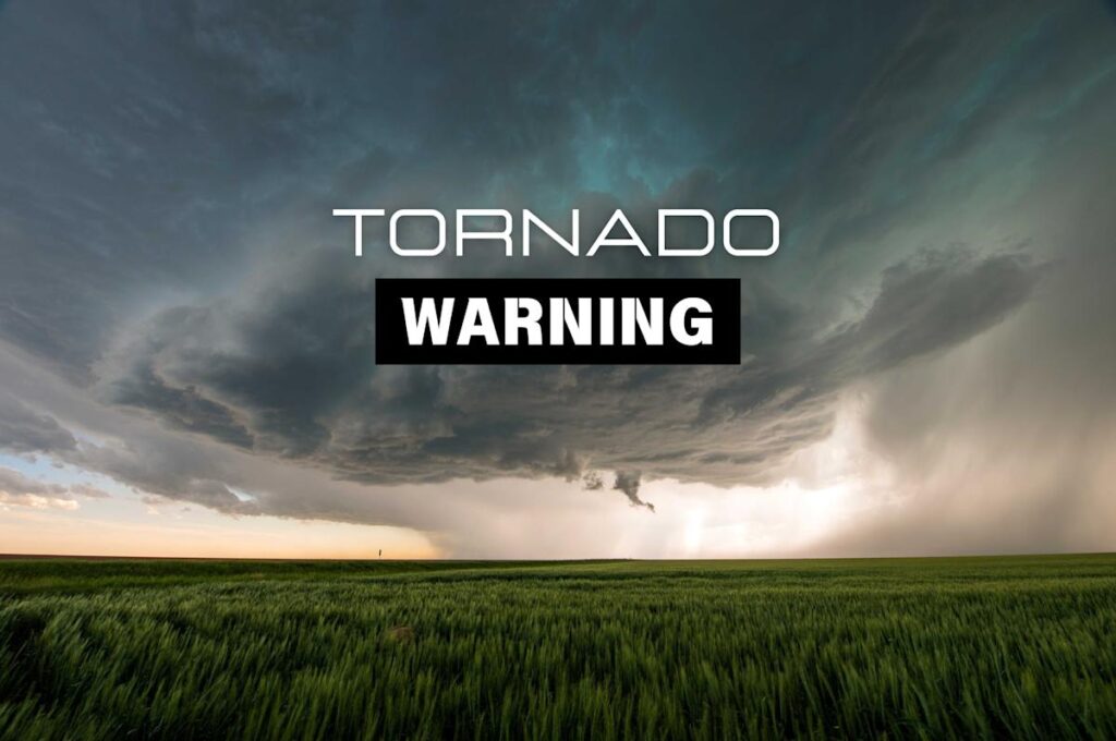 Tornado warning issued for Oconto County