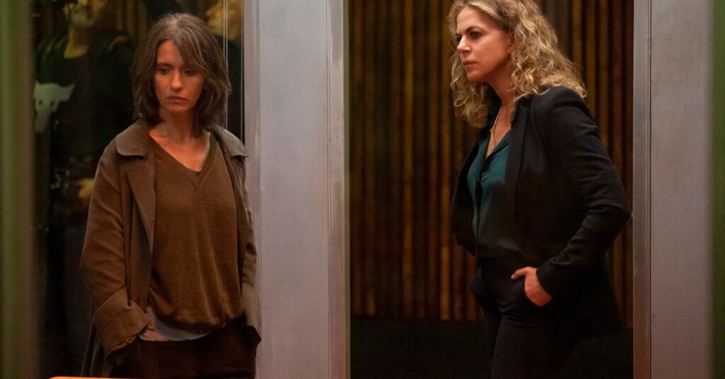 Breaking Down the Ending of ‘Sara – Woman in the Shadows’