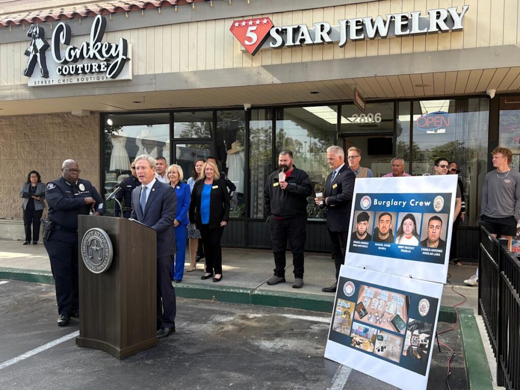 Four suspects arrested, charged in Simi Valley jewelry store heist