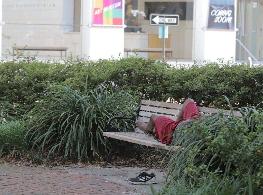 Savannah council passes measure to ban “urban camping,” aligning with county’s policy
