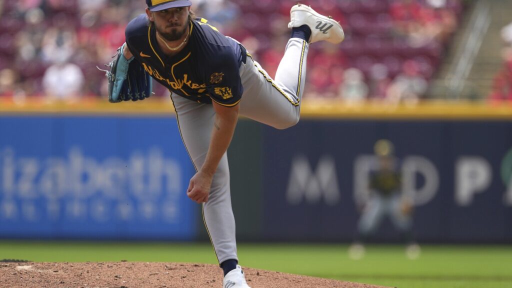 Collins hits 3-run homer, Chourio and Cameron belt 2-run shots as Brewers beat Reds 9-1